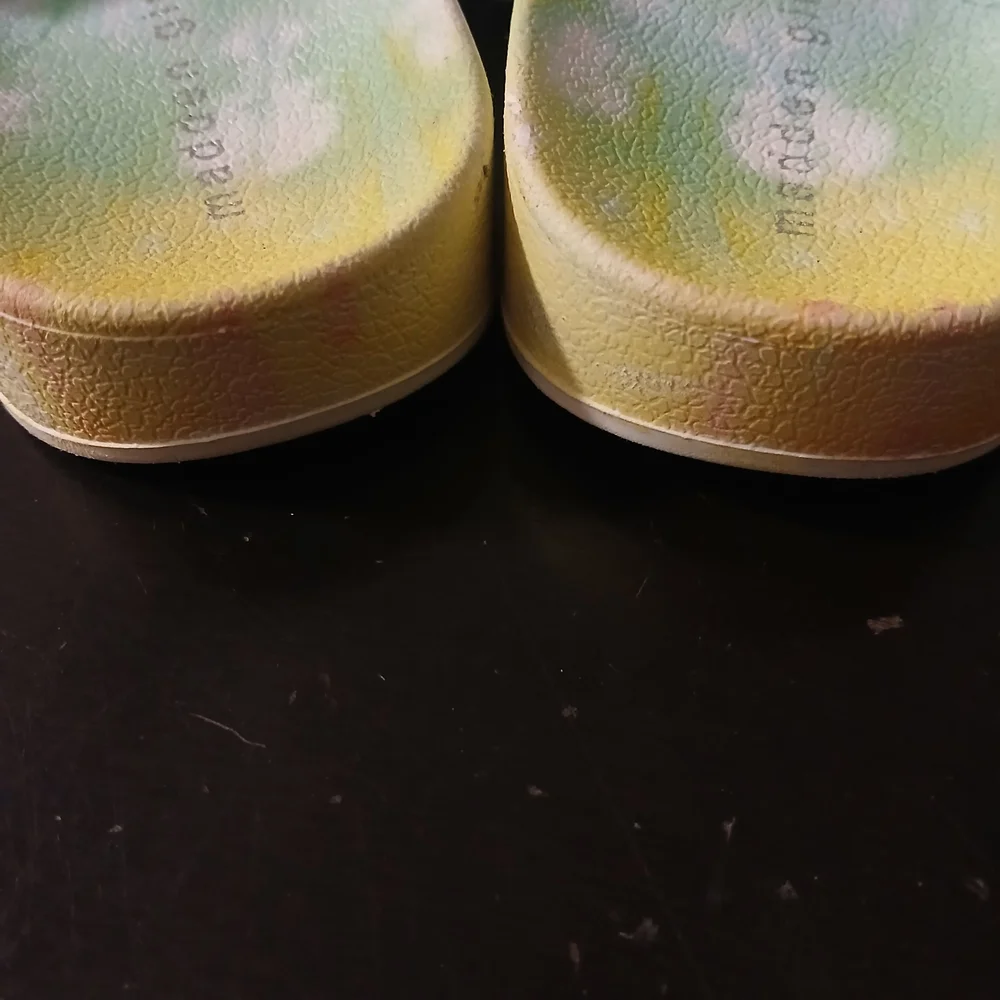 Madden Girl Pastel Tie-Dye Fuzzy Slides